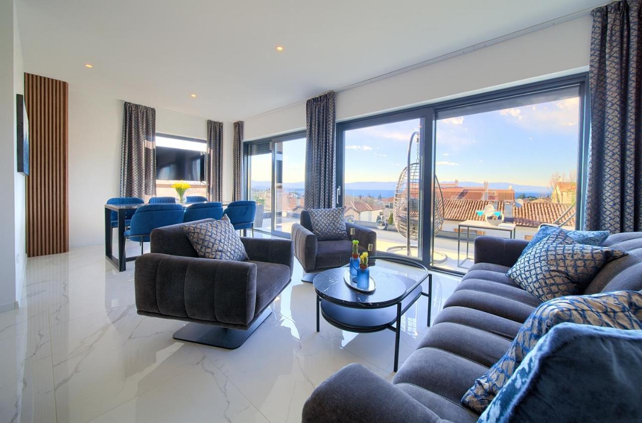 Penthouse Rosa Apartment Малинска Екстериор снимка